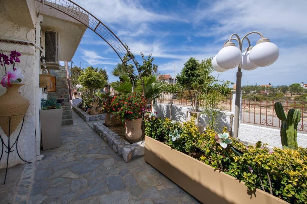 Renas Secret Garden House Villa Hriszí Aktí Haniá Kültér fotó